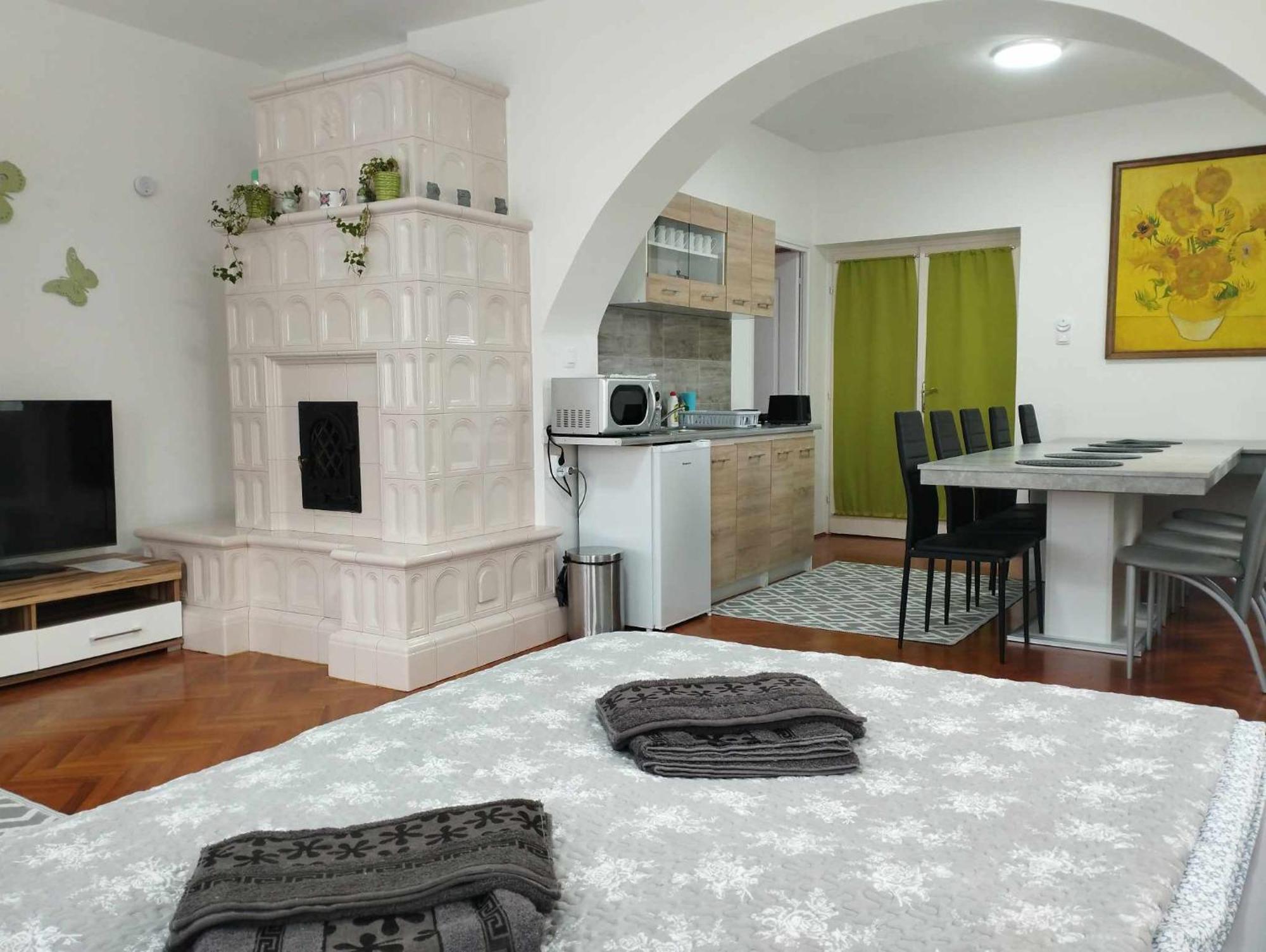 Viola Apartmanhaz Bogács Extérieur photo